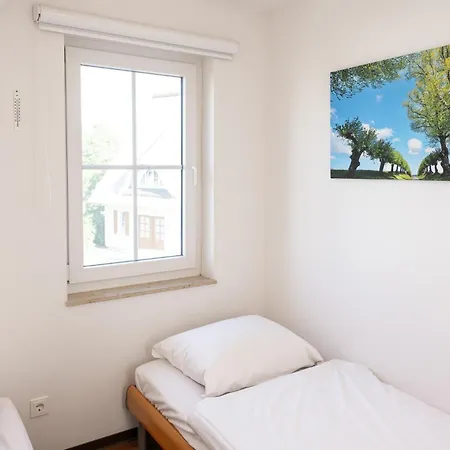 A 7 Sebastian -eingezaeunt- Gramkow